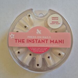 Olive & June Instant Mani Press-On Nails with Vampy Heart Design - 3 Sets